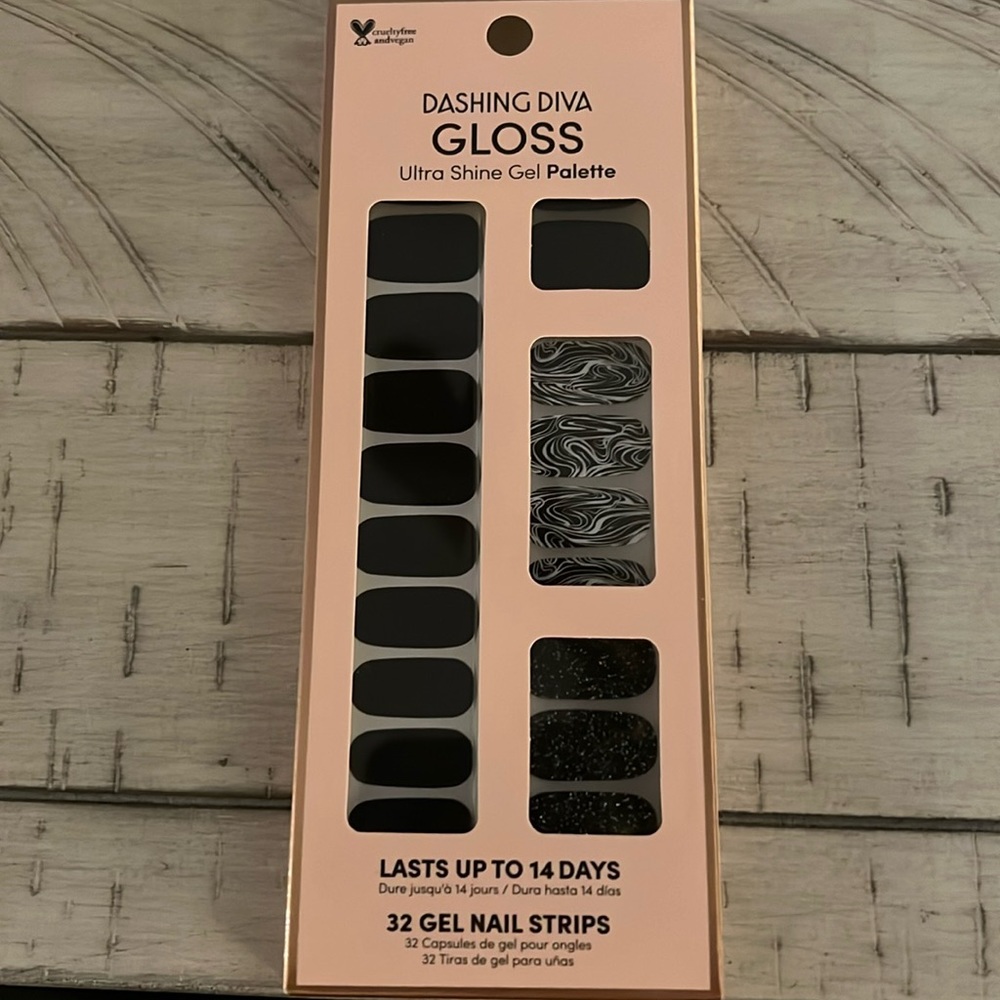 Dashing diva gel nail strips